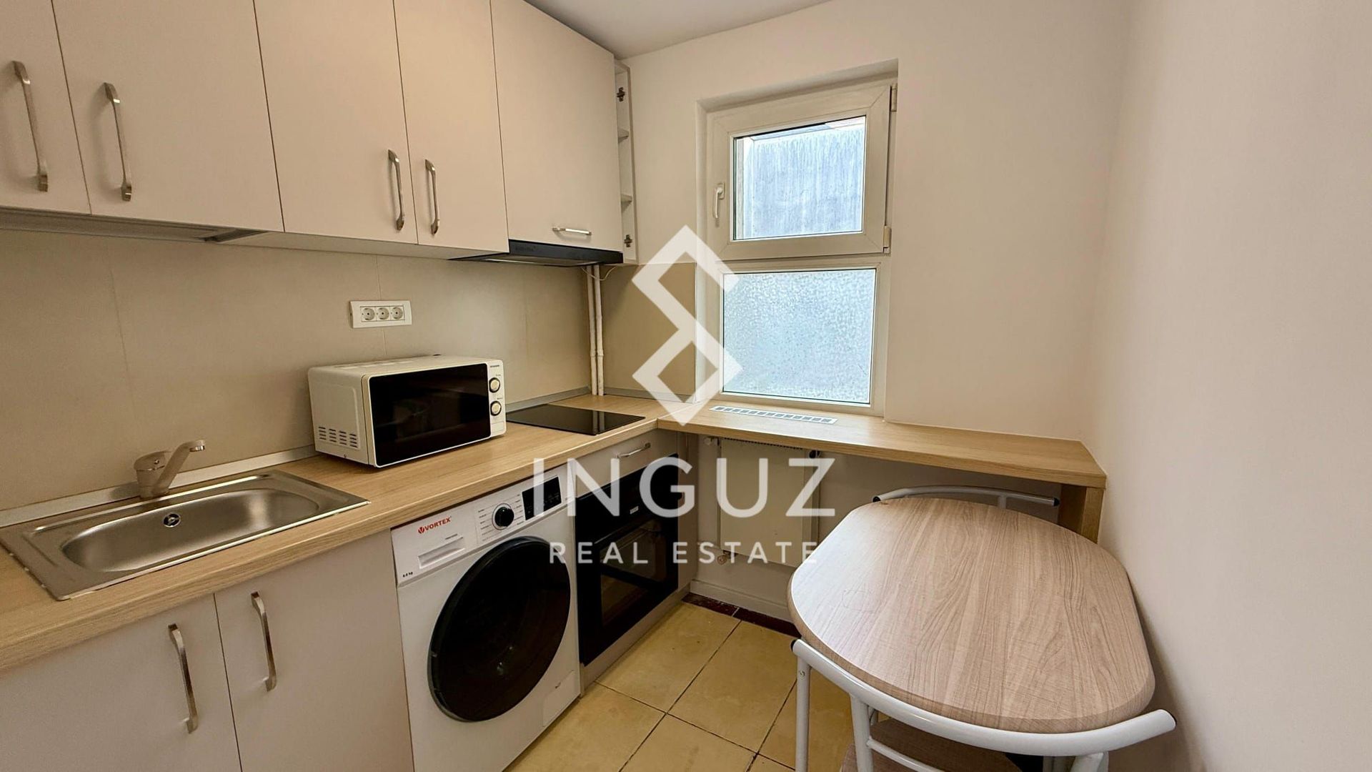 Apartament 2 camere de închiriat – Piața Victoriei (Ultracentral) - Poză 4