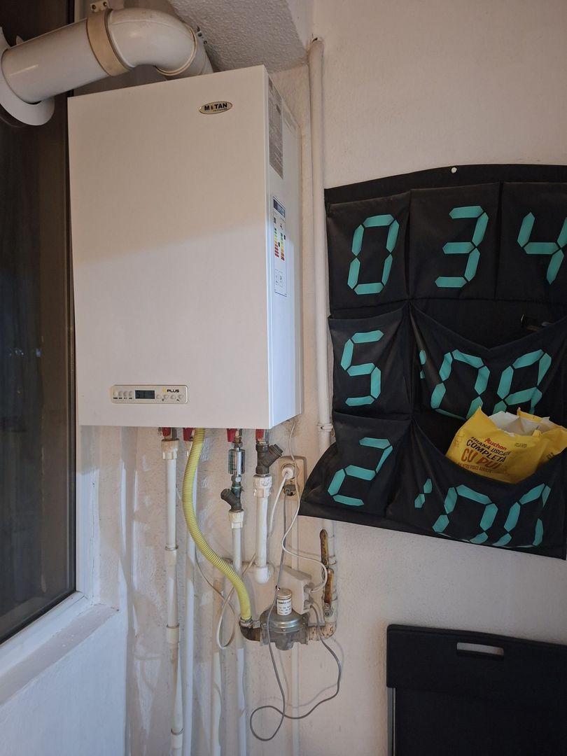 Apartament 2 camere Mazepa 2,cu vedere la Dunare - Poză 8