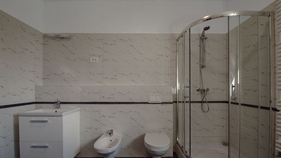 Casa/Vila cu 6 camere ideala rezidential/comerical Ciarda COMISION 0% - Poză 22