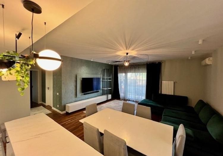 De inchiriat apartament 3 camere in Carina Residence - Poză 2