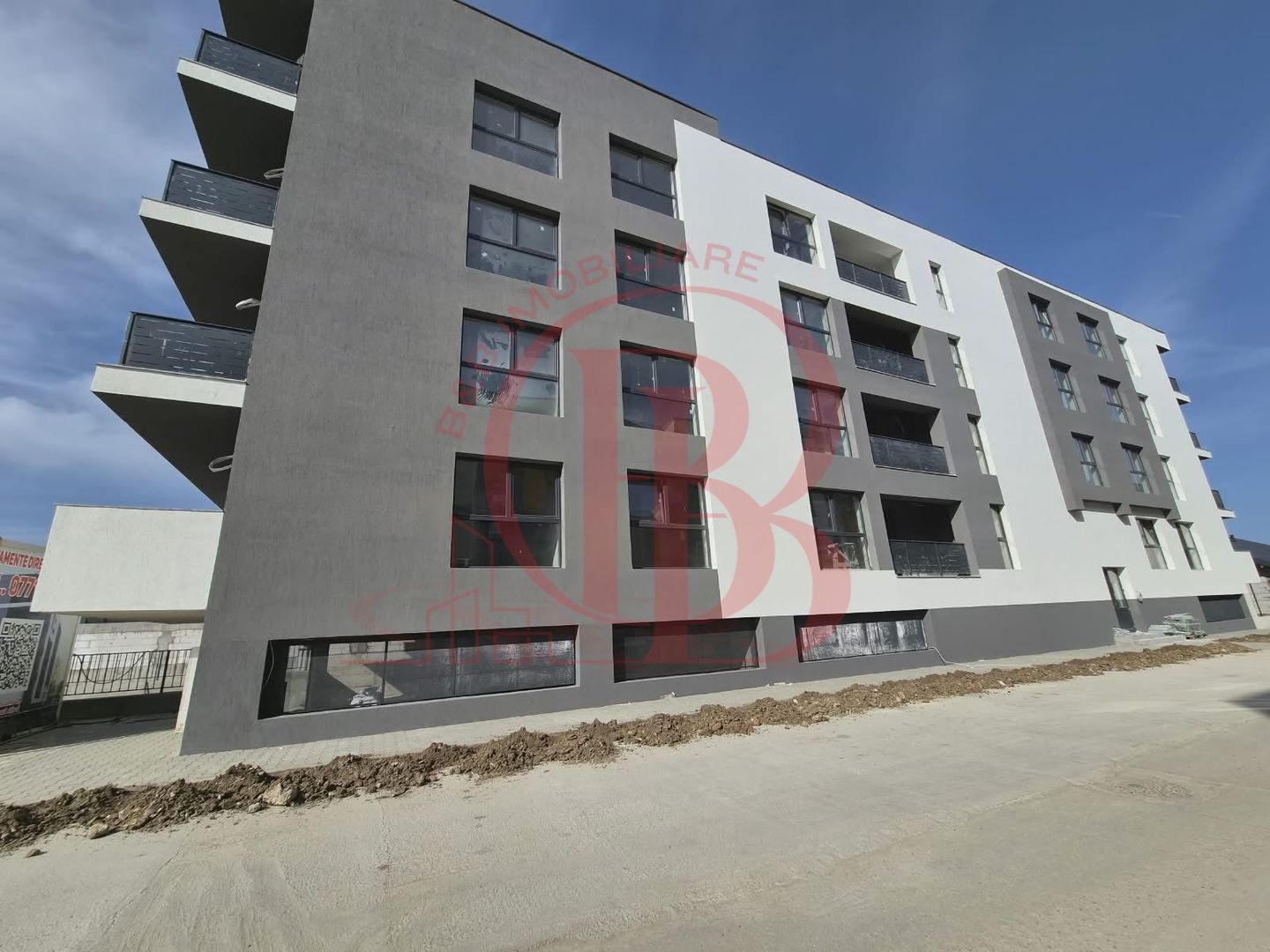 Apartament 2 camere bloc boutique parcul Teilor - Poză 16