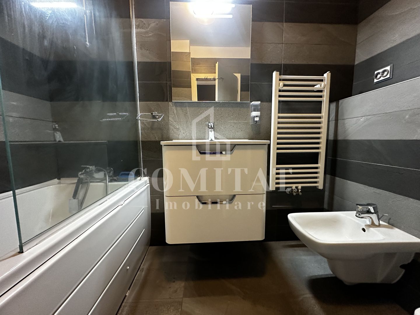 Apartament 2 camere | La cheie | Zona Iulius Mall - Poză 15