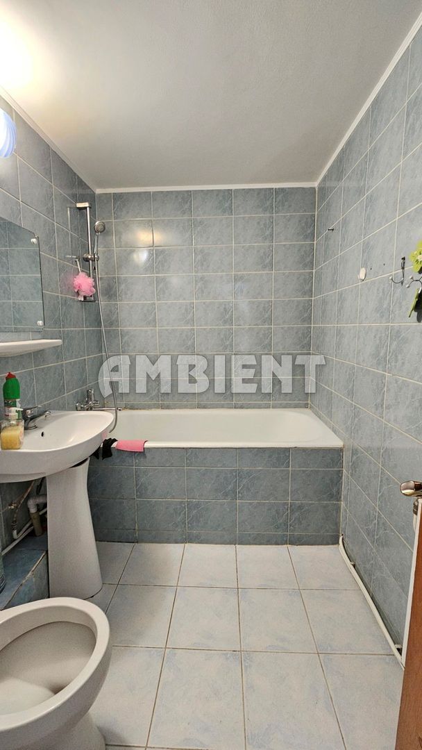 Apartament cu 3 camere, etaj 3, zona Crucea Gării; - Poză 3