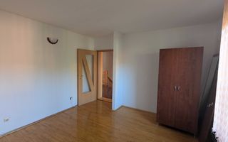 Vilă pentru Activități Comercia –5 Camere, Curte500 MP – Zona Aradului - Poză 6