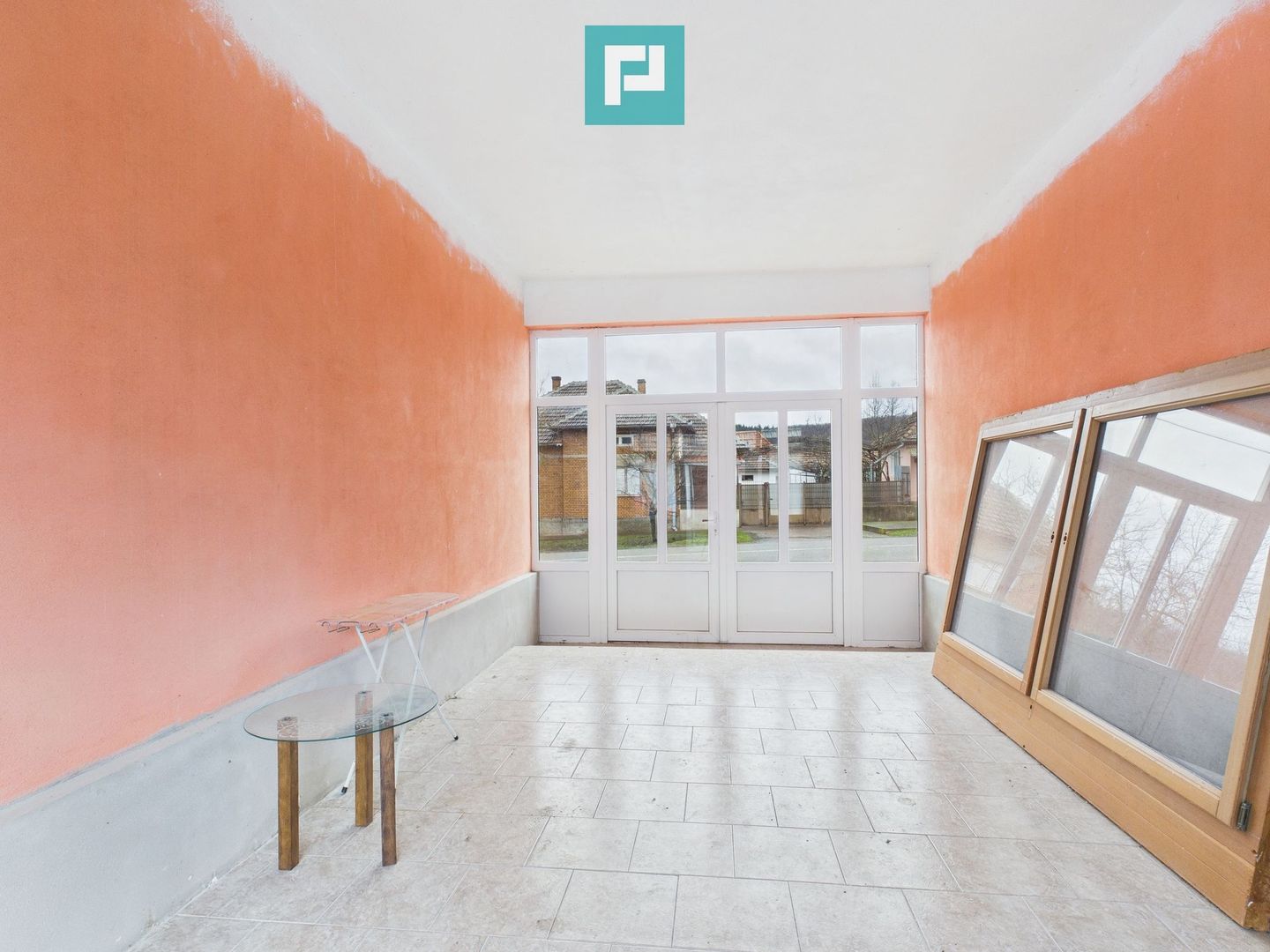 Casă modernă P+1, cu magazin, lângă orașul Sebiș - Poză 8