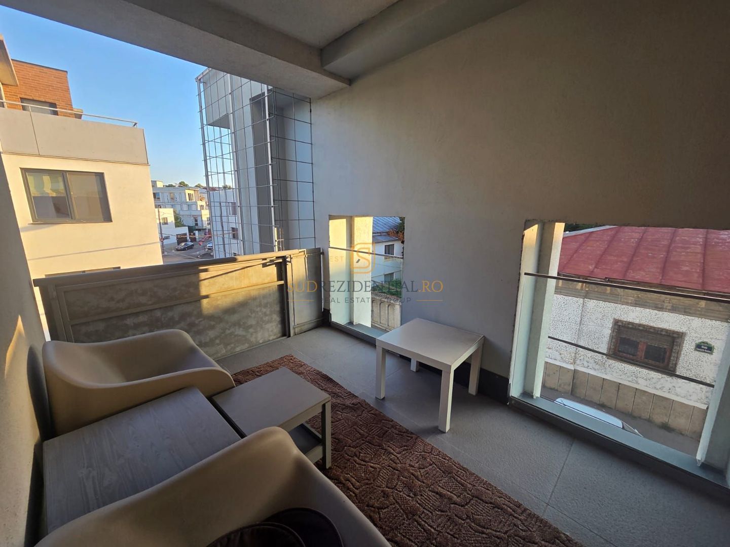 Apartament cochet cu terasa generoasa, 2 camere, in zona Parcul Carol - Poză 10