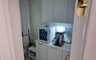 Inchiriem vila cu etaj zona Floreasca Central - Spital Floreasca - Poză 12