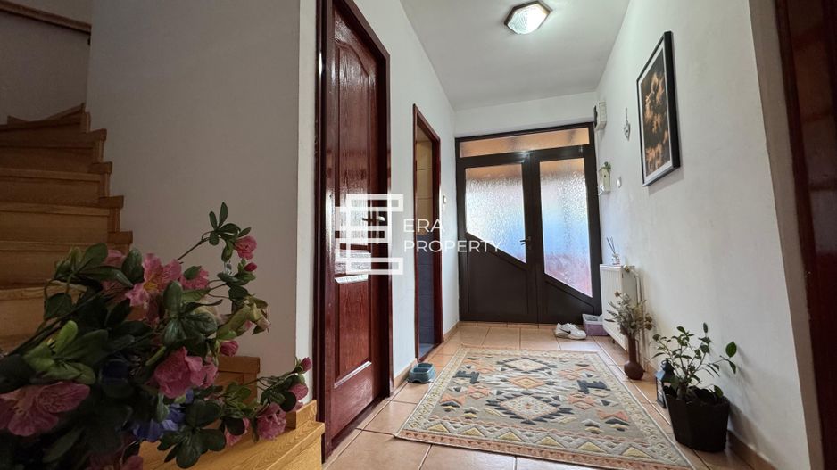 Casă Individuală cu 250 mp Teren | 180 mp Utili | 4 Dormitoare | Garaj | - Poză 9