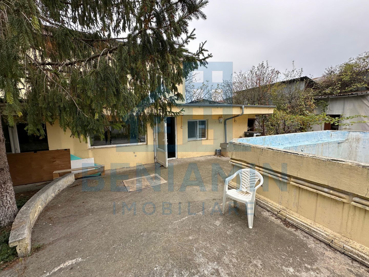 Casa P+M Ciuperca 615mp teren piscina deschidere 20ml disponibila - Poză 9