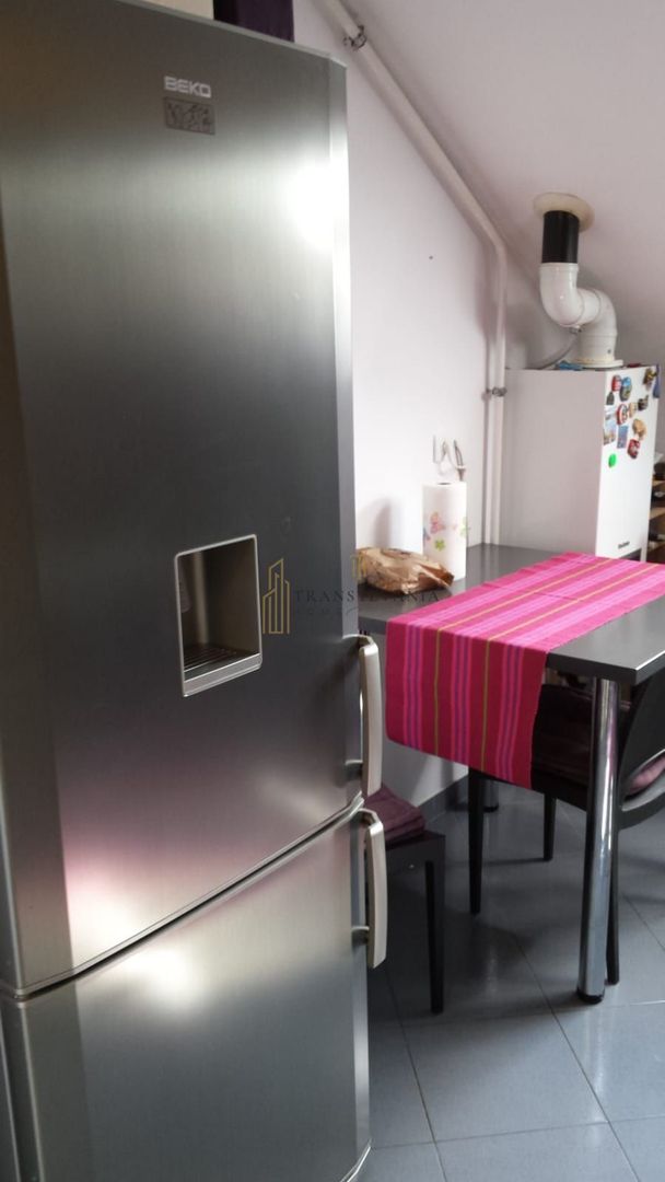 Apartament 3 camere, decomandat - Poză 6