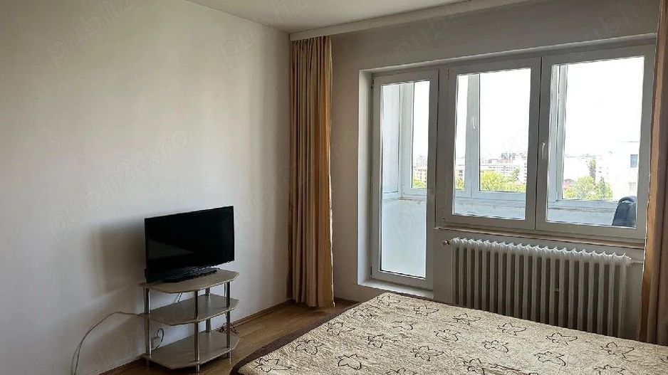 Garsoniera decomandata, 2 min metrou, 36 mp, balcon inchis - Poză 1