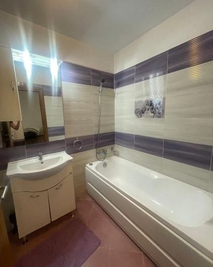 Apartament 2 camere Prelungirea Ghencea, parcare și boxă, parter înalt - Poză 10