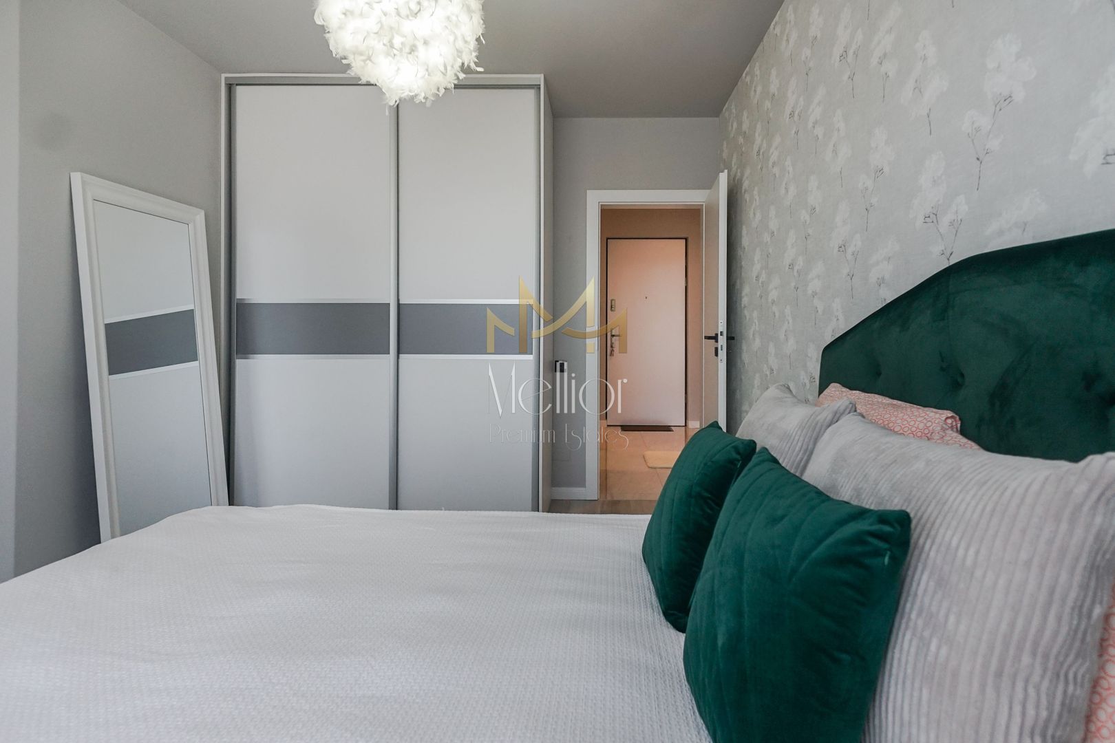 Apartament 3 camere, terasa, parcare, view panoramic asupra orasului - Poză 10