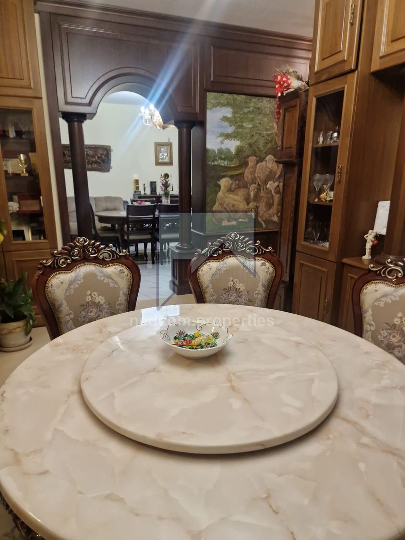 Vanzare Apartament lux de 3 camere in zona Jiului - Poză 9