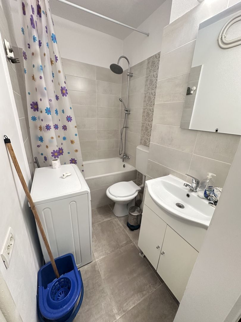 De vanzare Garsoniera LUX PREMIUM Zona TITAN A2 - Poză 4