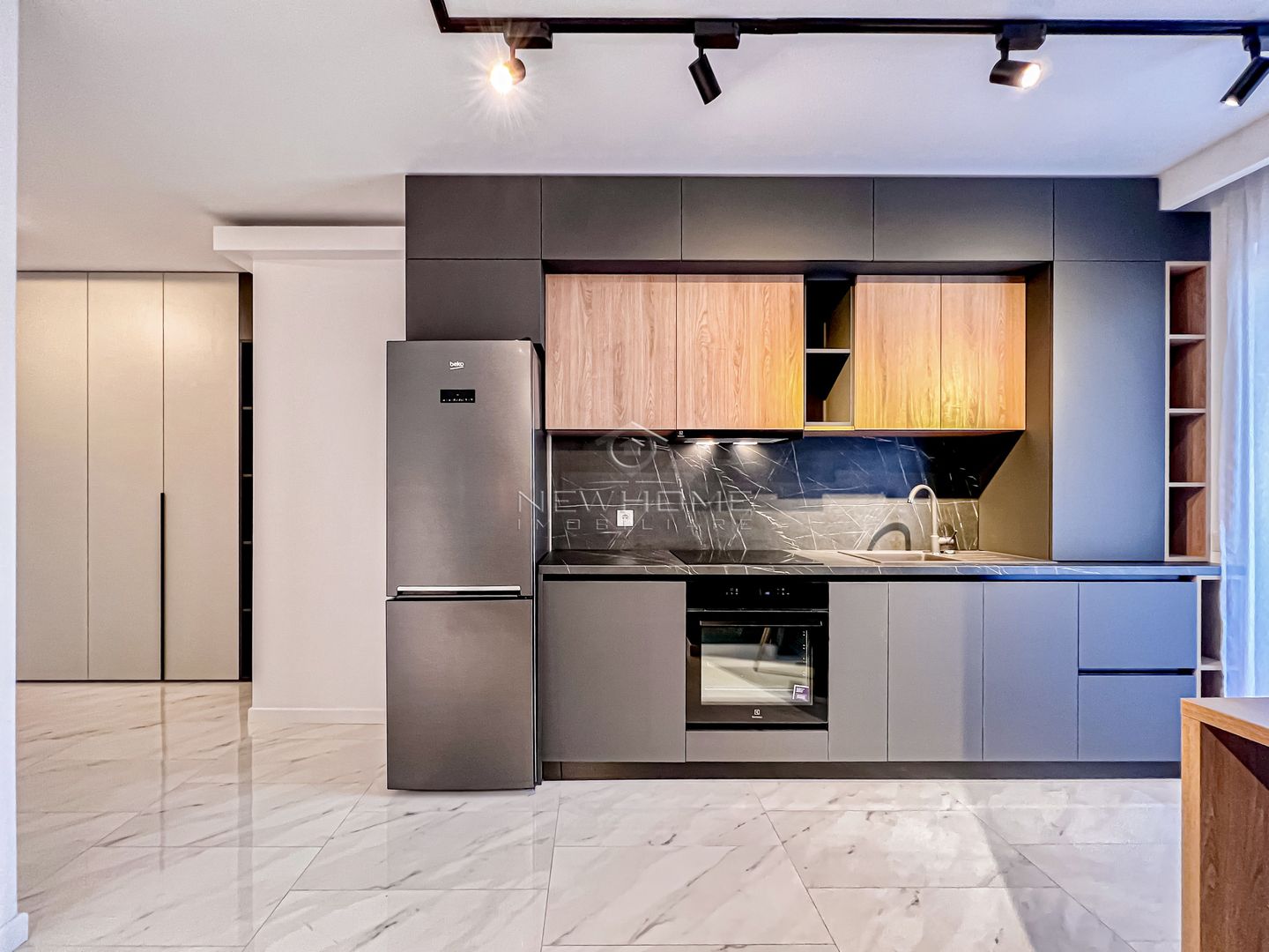 Apartament 3 camere Parcare, zona Iulius Mall - Poză 3