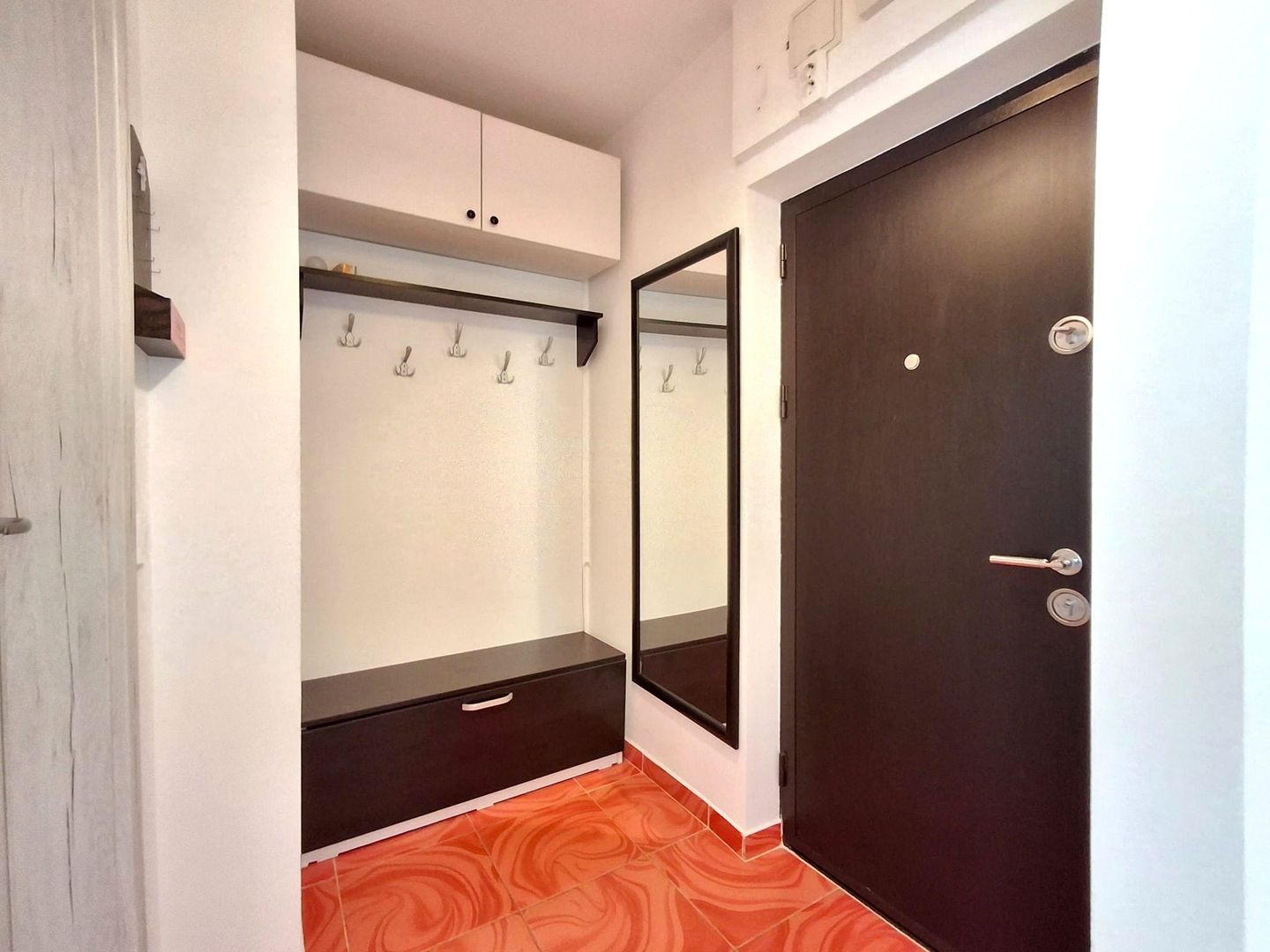 De Vanzare Apartament  2 camere - Poză 11