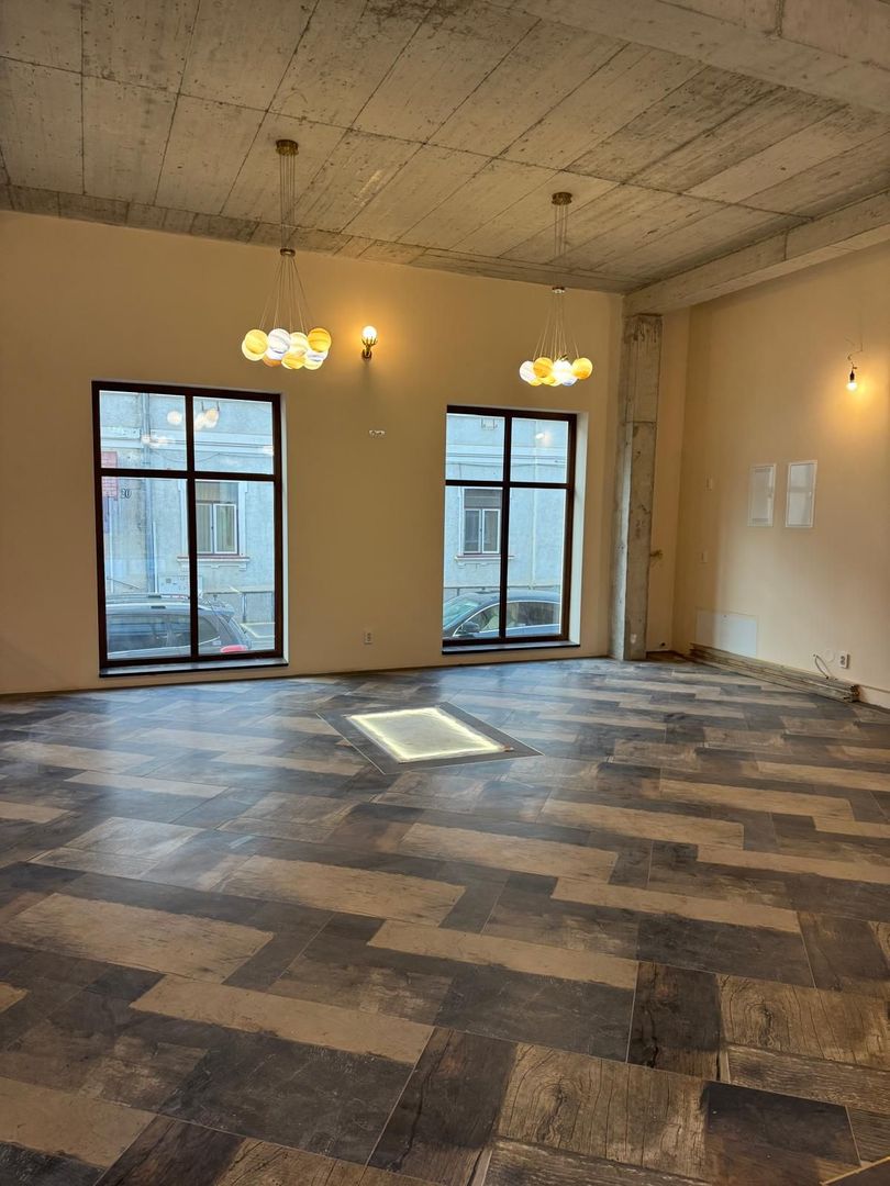 Spatii Comerciale de inchiriat in zona Centrala din Sibiu - Poză 5