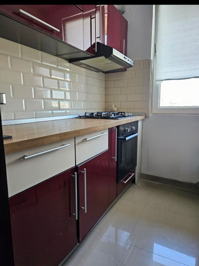 Apartament Regie 2 camere - Poză 1