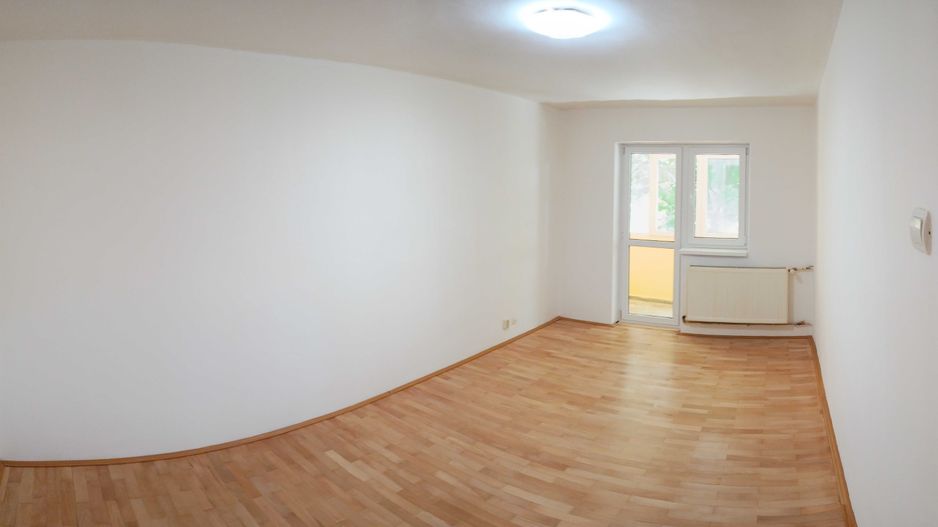 Apartament de vanzare 3 camere et. 2/10 Soseaua Giurgiului , Toporasi - Poză 1