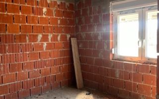 Casa in localitatea Osorhei - Poză 12