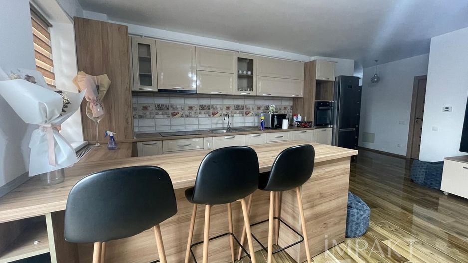Apartament cu doua camere in zona Semicentrala - Poză 3