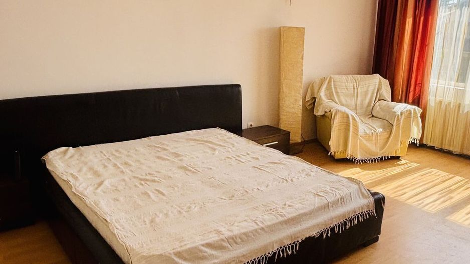 Vilă de închiriat D+P+1+M, Ovidiu cartier rezidențial Ovidiu Sud - Poză 7