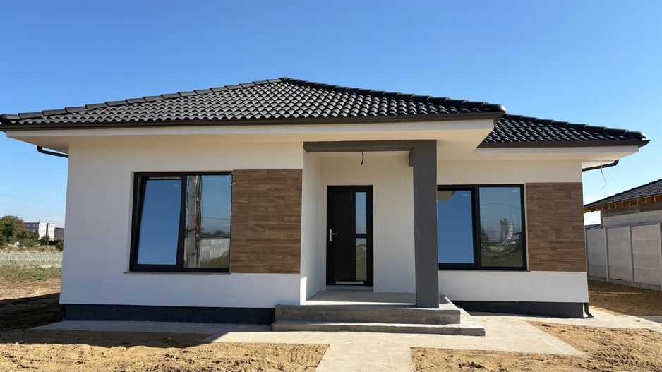 Casa Santandrei, 167 000 E (neg). Comision 0. - Poză 2