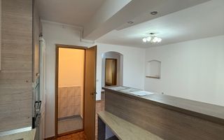 Apartament spațios cu 4 camere + garaj inclus – zona Ștrand–Tilișca - Poză 3