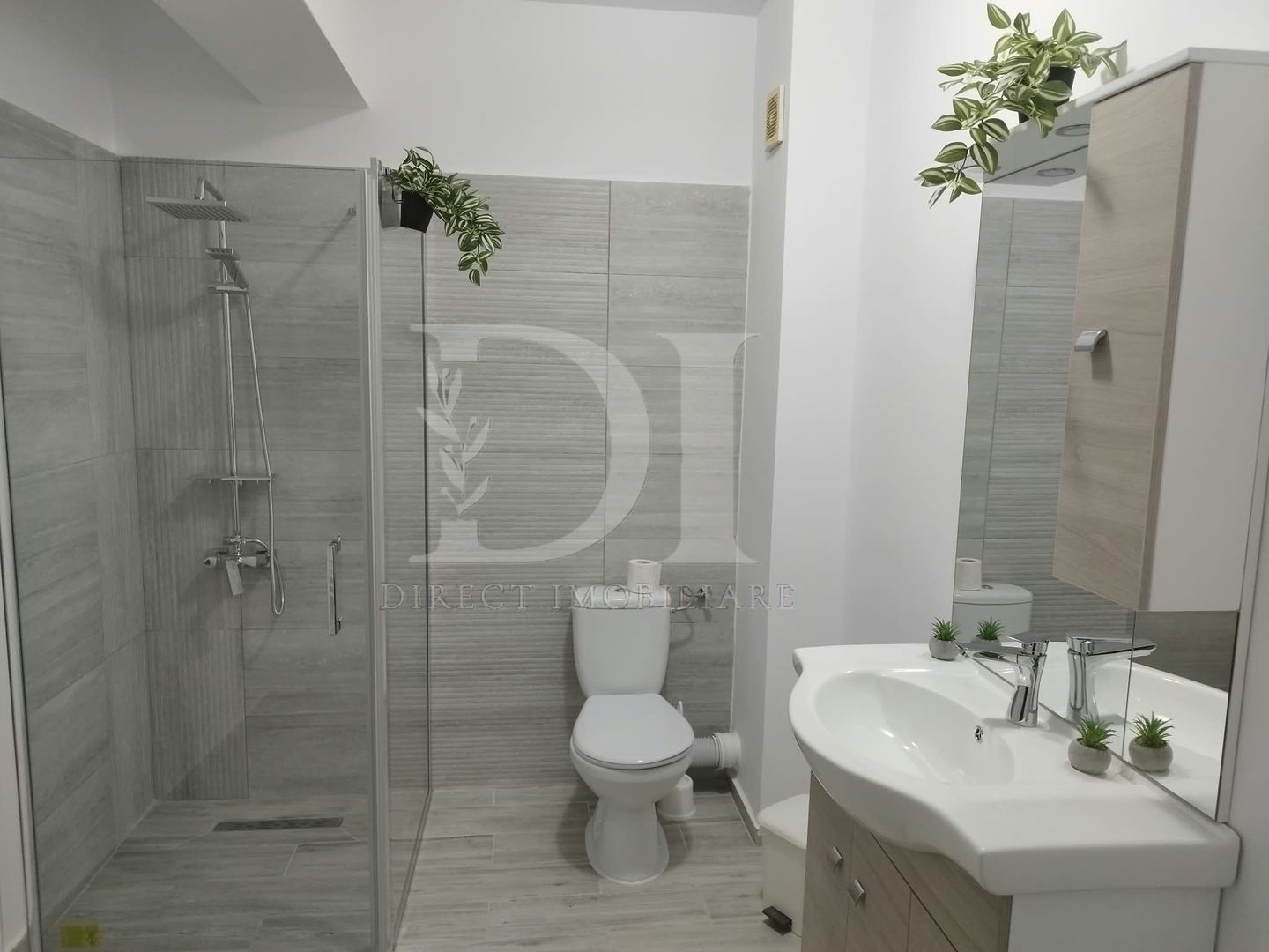 APARTAMENT 2 CAMERE DE ÎNCHIRIAT - Poză 11