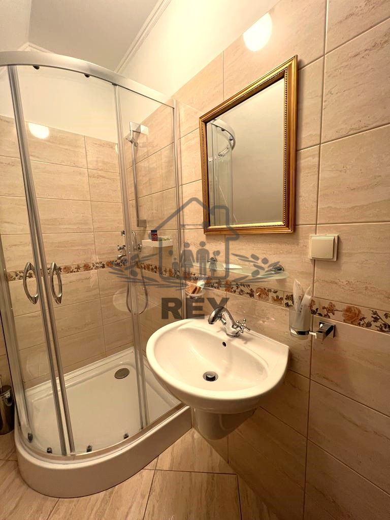 Vila de vanzare in zona Centrala/Orasul de jos - Poză 41