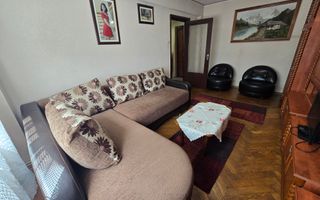 Apartament 3 Camere, 2 Bai, 2 Balcoane Zona Cetate - Poză 2