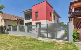 Casă individuală în Bucovăț - Poză 1