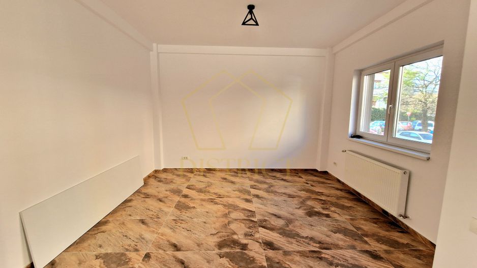 Spatiu Birouri 3 camere cladire noua I Complex Studentesc - Poză 2