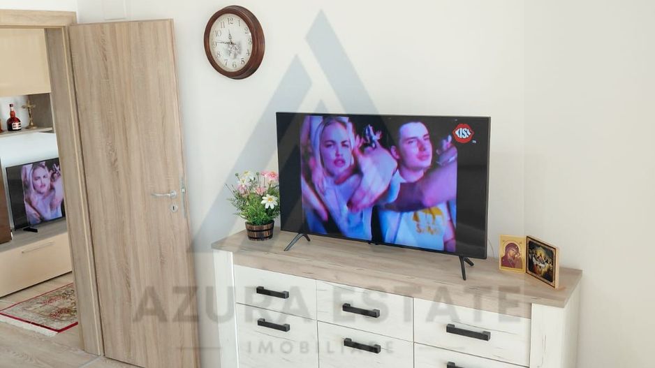 Apartament modern echipat premium 2 camere si baie cu geam in Turnisor - Poză 4