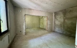 OPORTUNITATE RARA - imobil central, multifunctional, curte PROPRIE - Poză 31