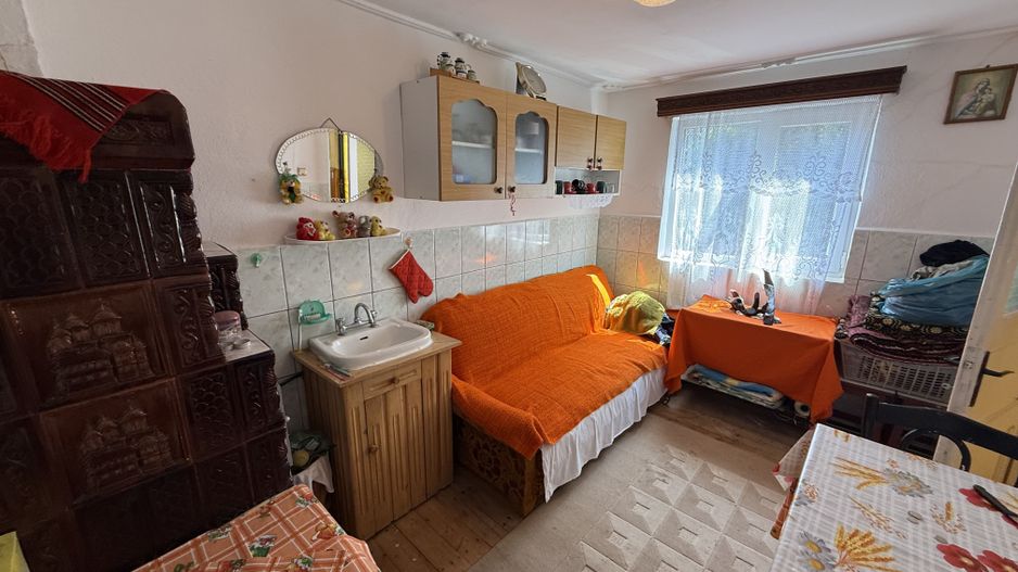 Casă parter+mansarda 80 mp+ teren intravilan 476 mp Sotrile Prahova ! - Poză 7