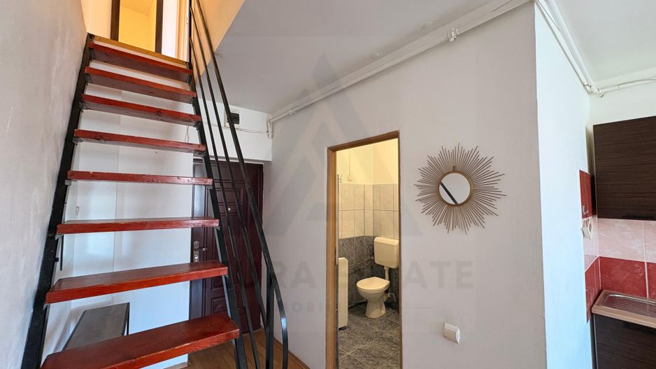 Garsonieră 36 mp compartimentată pe 2 niveluri in zona Terezian - Poză 17