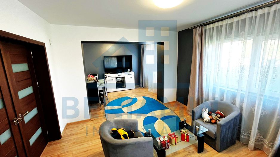 Casa P+1-Toate Utilitatile-3 Dormitoare-2 Bai-680mp Teren-Mobilata - Poză 2