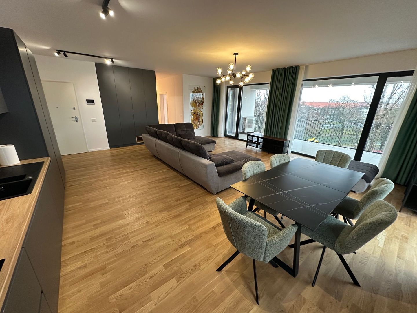 Apartament 4 camere - 115mp suprafata utila - Poză 9