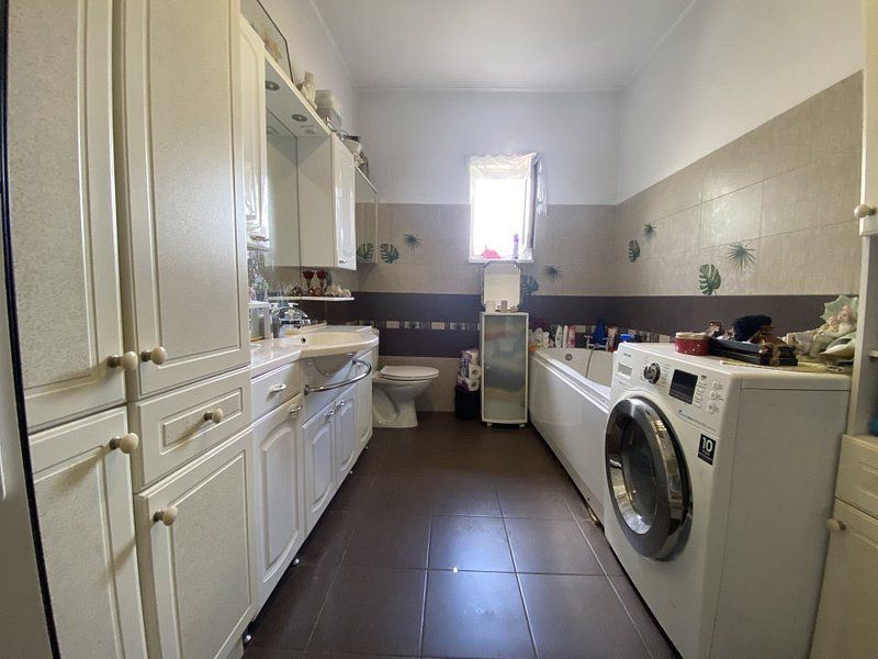 Vanzare casa zona Stupini - Poză 9