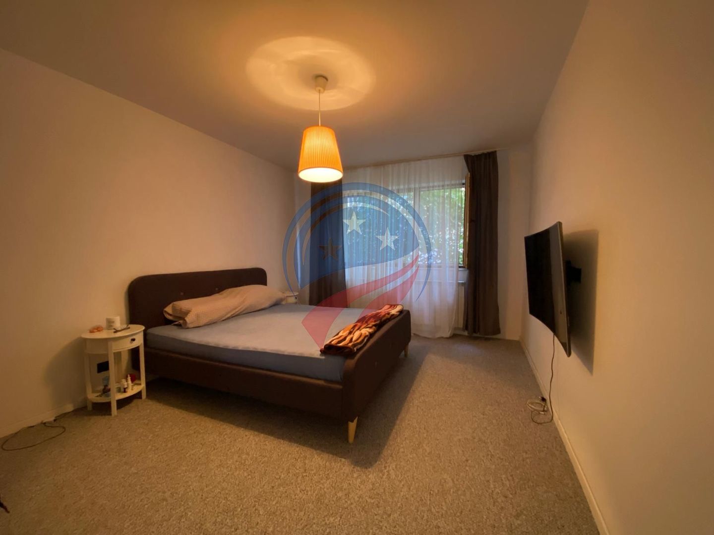 VILA MODERNA  ZONA CENTRALA 380 m TEREN - Poză 4