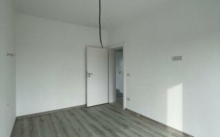 Casă tip înșiruită cu 3 camere de vânzare în Giroc - Poză 6