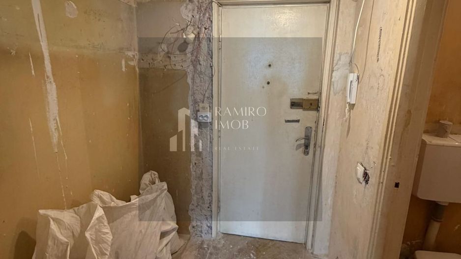 Garsoniera Soseaua Giurgiului / Piata Progresul / Eroii Revolutiei xy - Poză 2