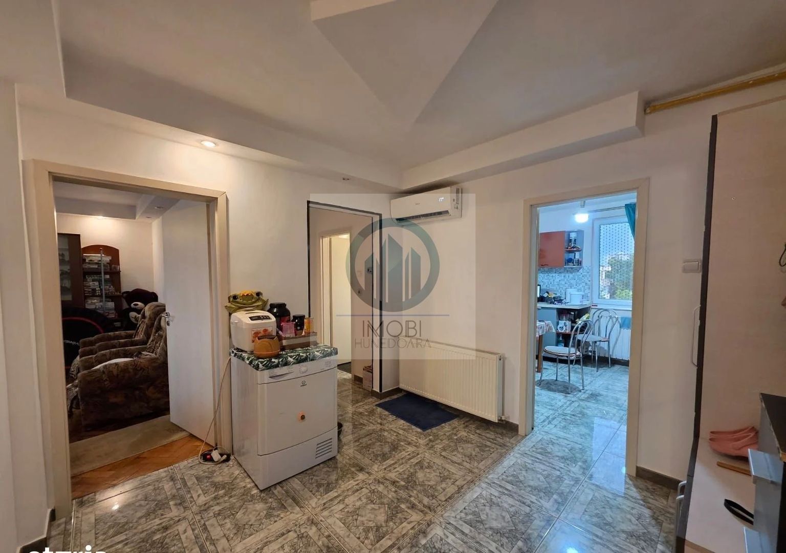 Apartament 3 camere decomandat, Deva - Str. Progresului  65 mp Etaj 4 - Poză 1
