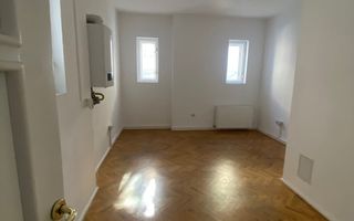 Spatiu de birou zona centrală - Poză 10