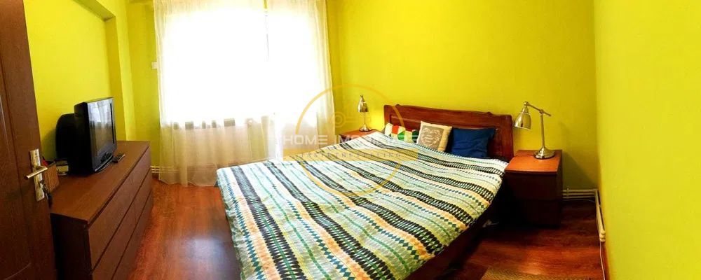 Apartament cu 3 camere / 72 mp / in zona Podu Ros- 1001 Articole - Poză 3