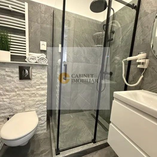Garsoniera I Universitate I Etaj 4 I AIRBNB - Poză 3