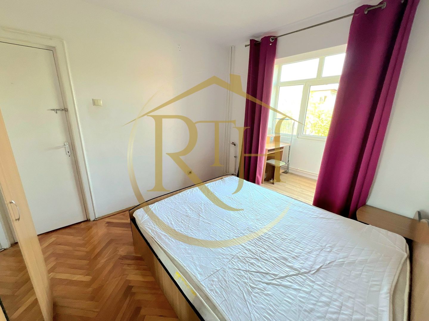 Inchiriez apartament cu 3 camere zona Olimpia , 380 euro/luna. - Poză 8