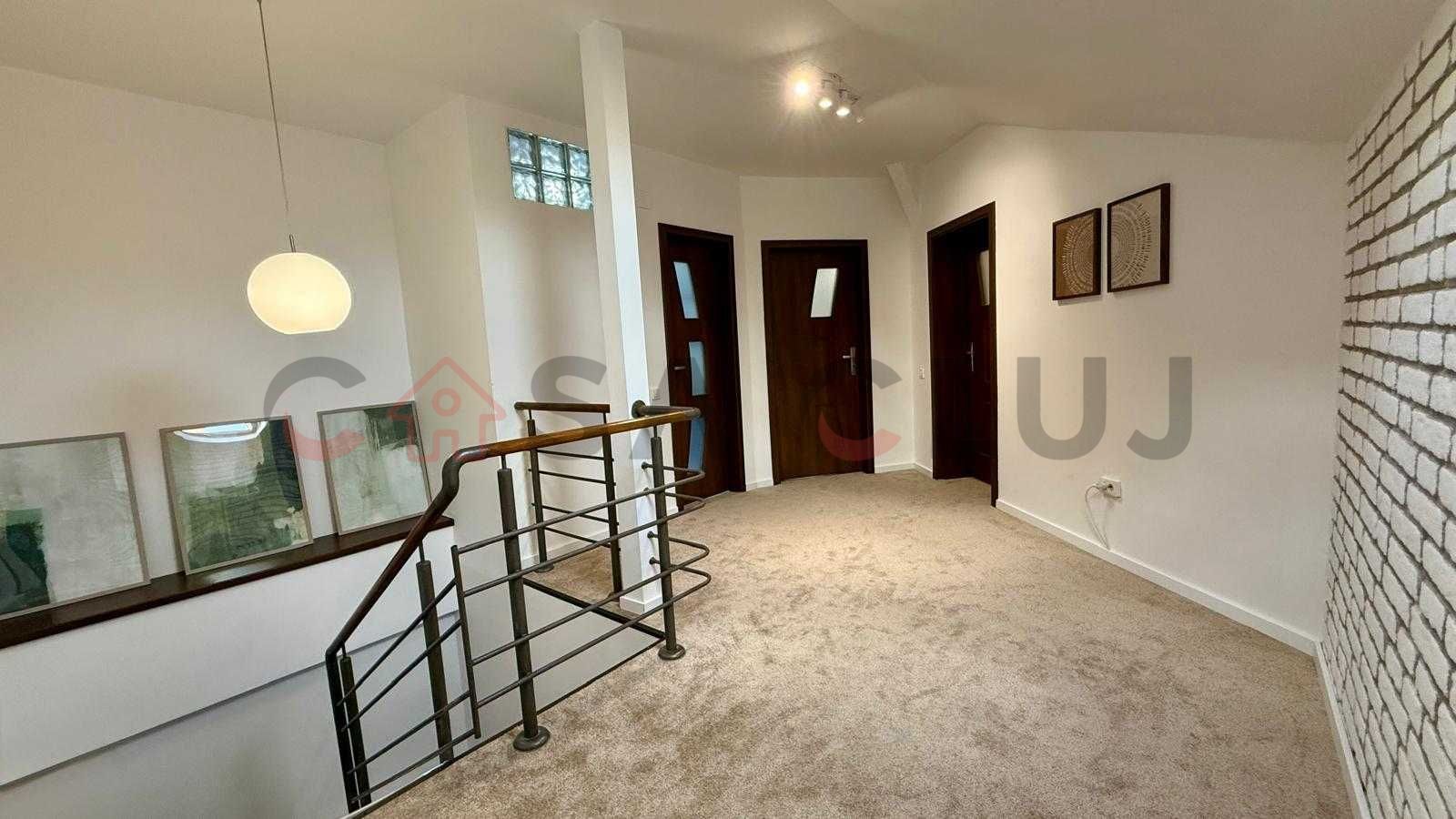 Apartament la  Curte Comuna, Terasa, Zona Centrală!! - Poză 6